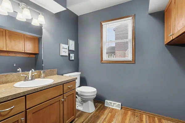 $419,900 | 8270 Birchwood Avenue, Jenison, MI 49428
