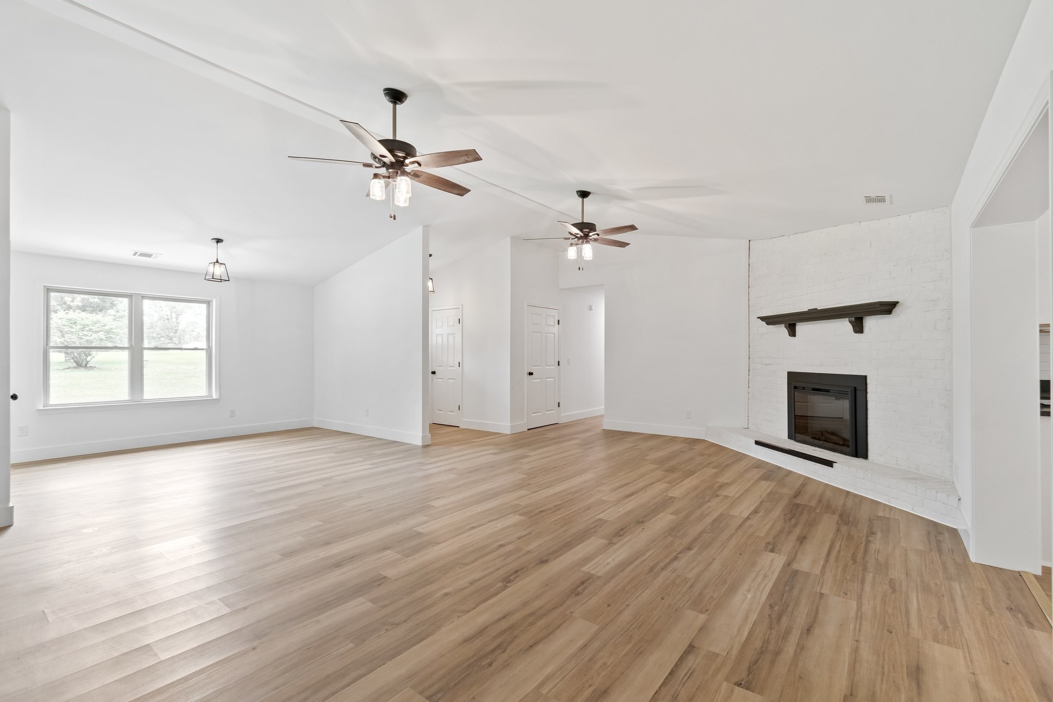 136 Pack Annex Road White Bluff, TN 37187 - Photo 11 of 64 Gallery Image 11