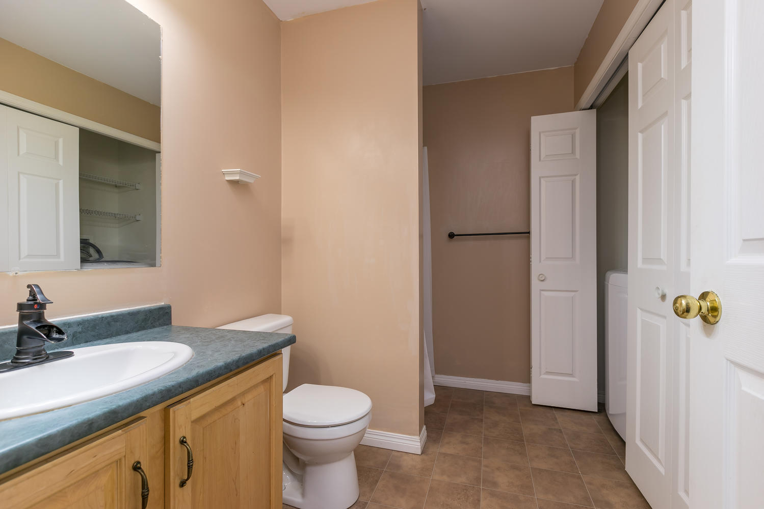 300 Old Orchard Road Buxton, ME 04093 - Photo 24 of 39 Additional Full Bath w/ Laundry