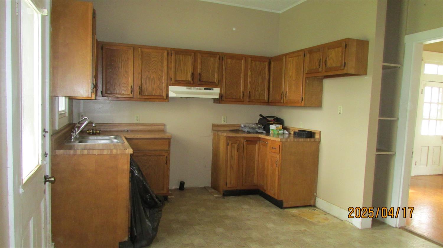 219 South High Street Rising Sun, IN 47040 - Photo 3 of 13