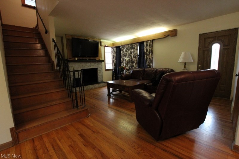 19203 Prospect Road Strongsville, OH 44149 - Photo 5 of 16 Gallery Image 5