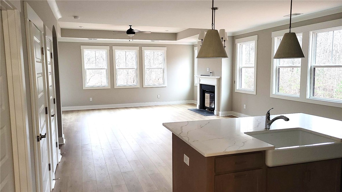 321 Stardust Lane Seneca, SC 29672 - Photo 6 of 23