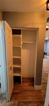 $1,275 | 4300 North Lamont Street, Unit 207, Las Vegas, NV 89115