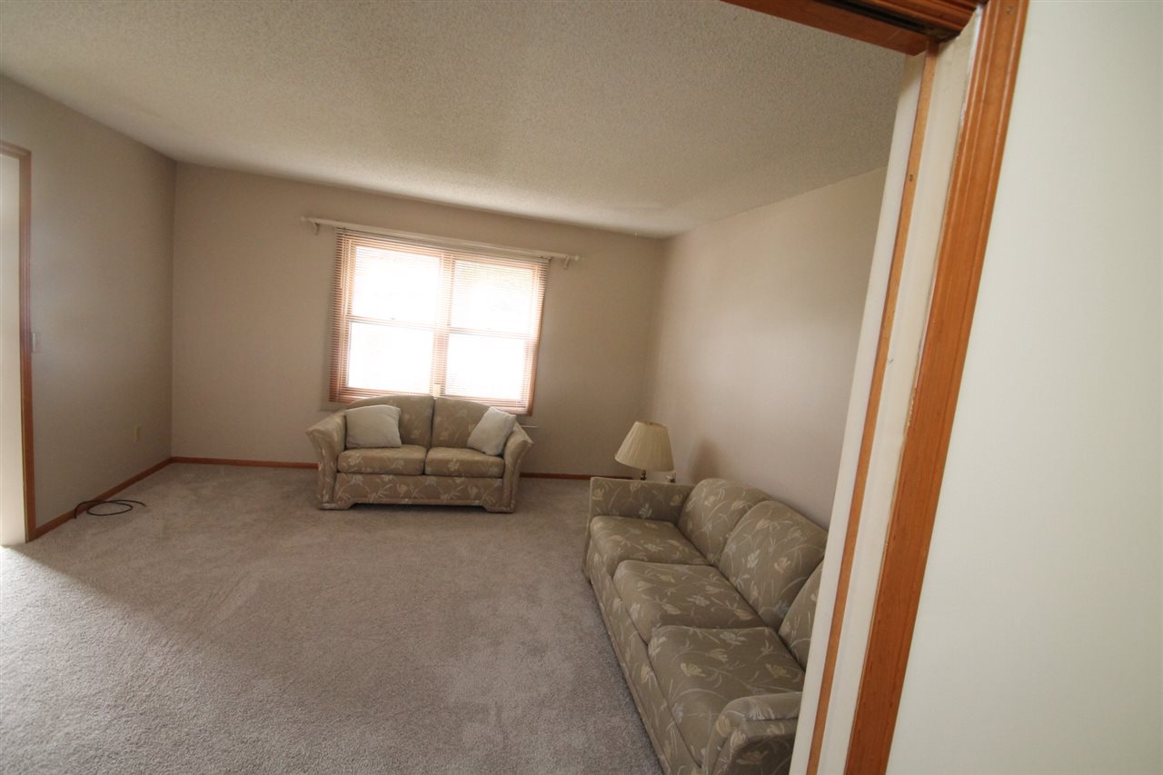 9808 Rainer Pass Fort Wayne, IN 46804 - Photo 16 of 35