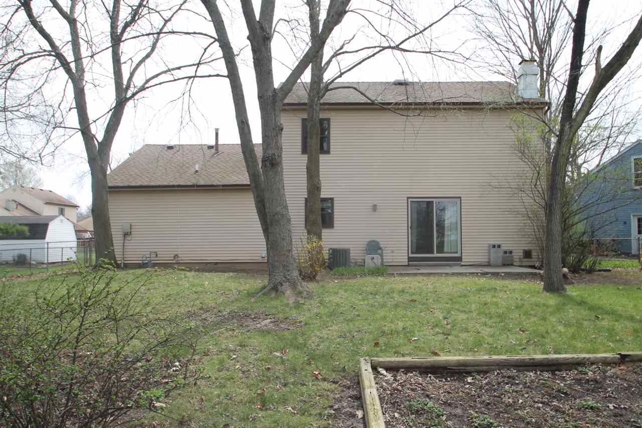 9808 Rainer Pass Fort Wayne, IN 46804 - Photo 3 of 35