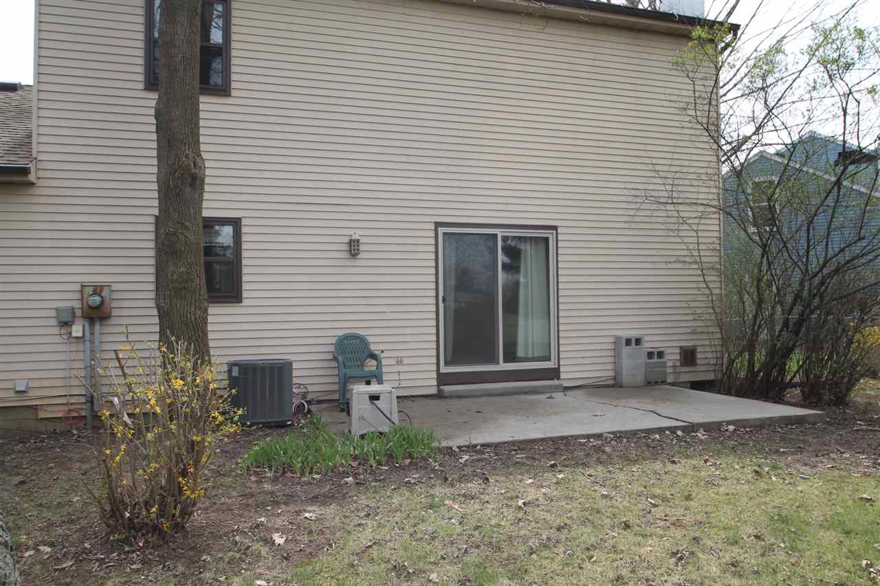 9808 Rainer Pass Fort Wayne, IN 46804 - Photo 4 of 35