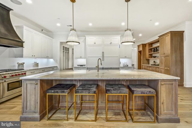 $4,635,000 | 9505 Brooke Drive, Bethesda, MD 20817