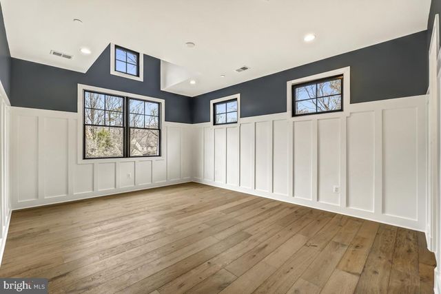 $4,635,000 | 9505 Brooke Drive, Bethesda, MD 20817