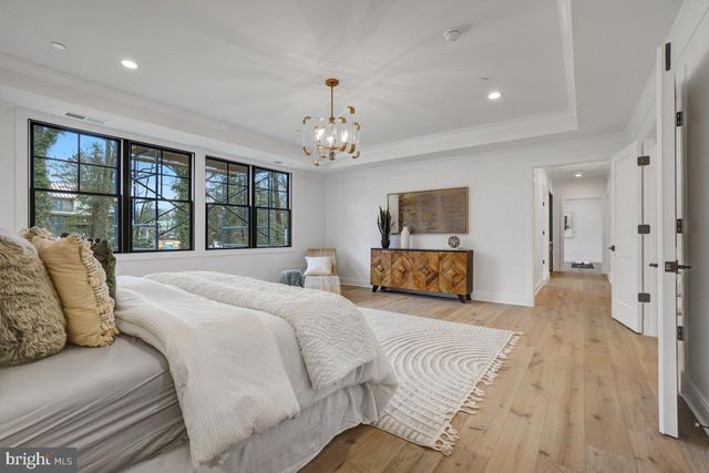 $4,635,000 | 9505 Brooke Drive, Bethesda, MD 20817