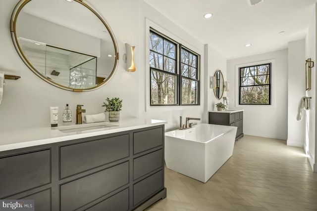 $4,635,000 | 9505 Brooke Drive, Bethesda, MD 20817