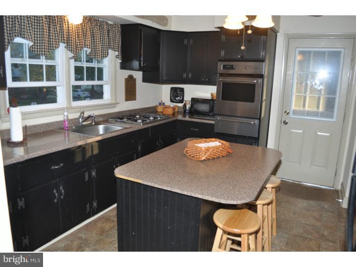149 Avondale Road Norristown, PA 19403 - Photo 3 of 19 Gallery Image 3