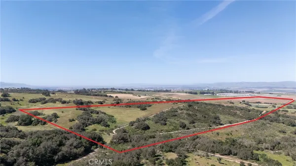 $14,448,888 | 0 East Clark Avenue, Santa Maria, CA 93455