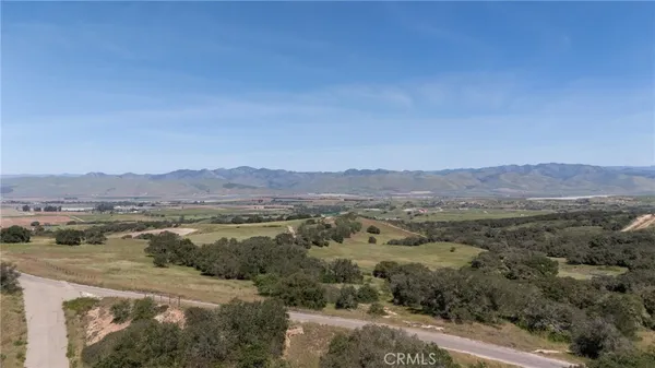 $14,448,888 | 0 East Clark Avenue, Santa Maria, CA 93455