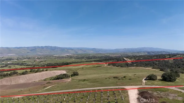 $14,448,888 | 0 East Clark Avenue, Santa Maria, CA 93455