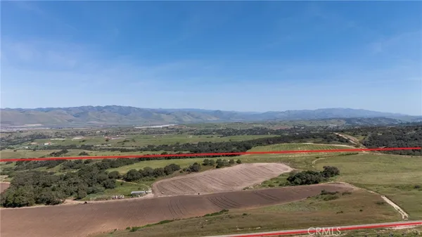 $14,448,888 | 0 East Clark Avenue, Santa Maria, CA 93455