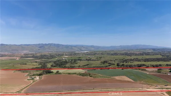 $14,448,888 | 0 East Clark Avenue, Santa Maria, CA 93455