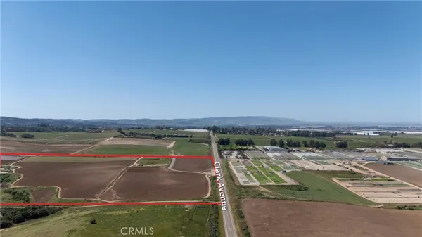 $14,448,888 | 0 East Clark Avenue, Santa Maria, CA 93455