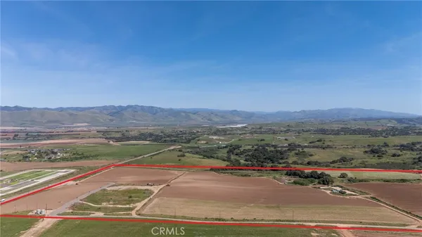 $14,448,888 | 0 East Clark Avenue, Santa Maria, CA 93455