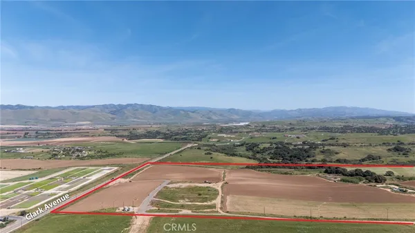 $14,448,888 | 0 East Clark Avenue, Santa Maria, CA 93455
