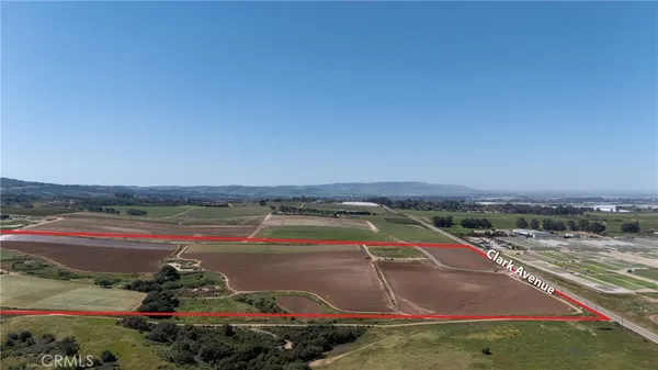$14,448,888 | 0 East Clark Avenue, Santa Maria, CA 93455