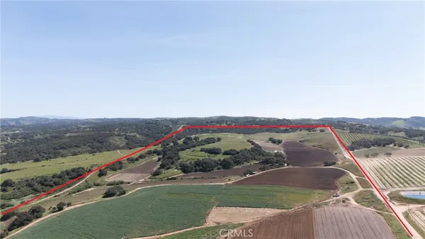 $14,448,888 | 0 East Clark Avenue, Santa Maria, CA 93455
