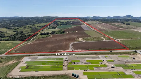 $14,448,888 | 0 East Clark Avenue, Santa Maria, CA 93455