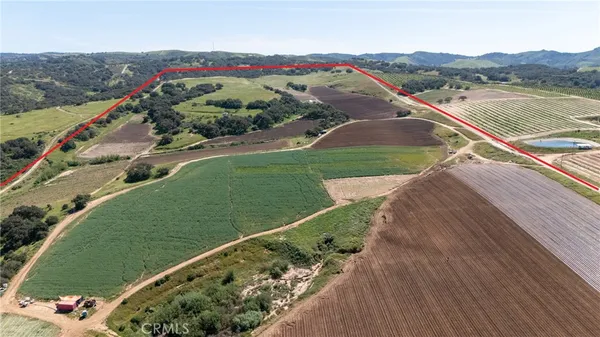 $14,448,888 | 0 East Clark Avenue, Santa Maria, CA 93455