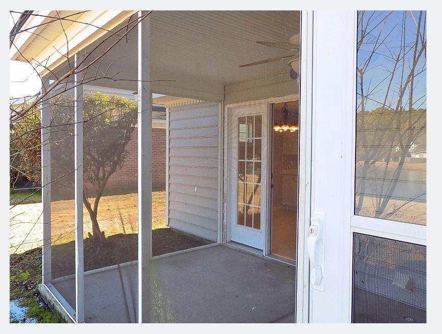 9235 Ayscough Road Summerville, SC 29485 - Photo 14 of 28 9233 & 9235 Ayscough (18)