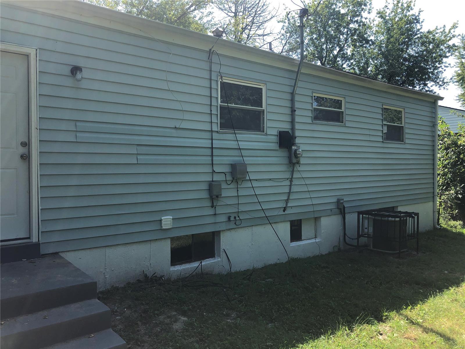 11621 Larimore Road St. Louis, MO 63138 - Photo 13 of 14