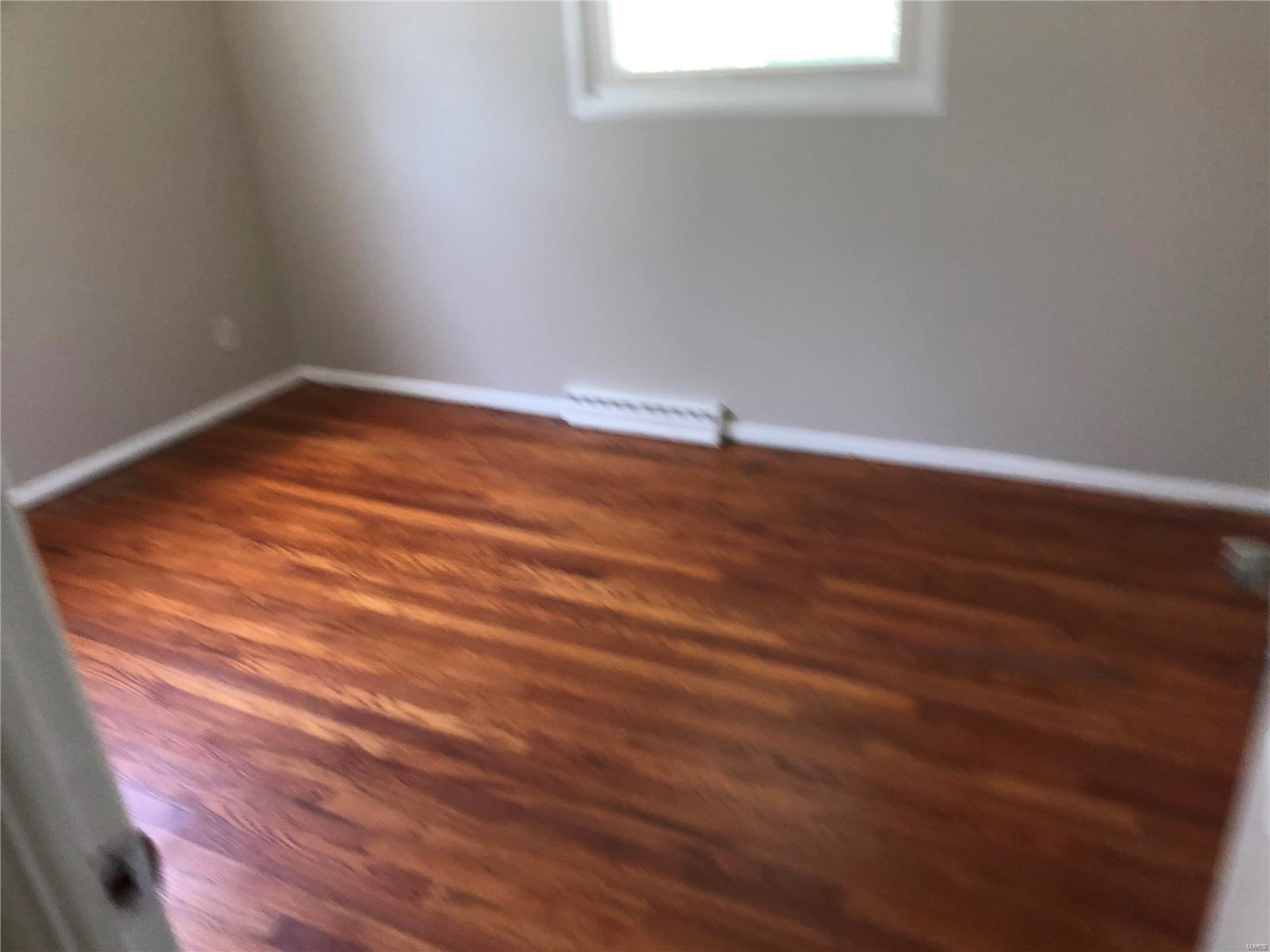 11621 Larimore Road St. Louis, MO 63138 - Photo 6 of 14