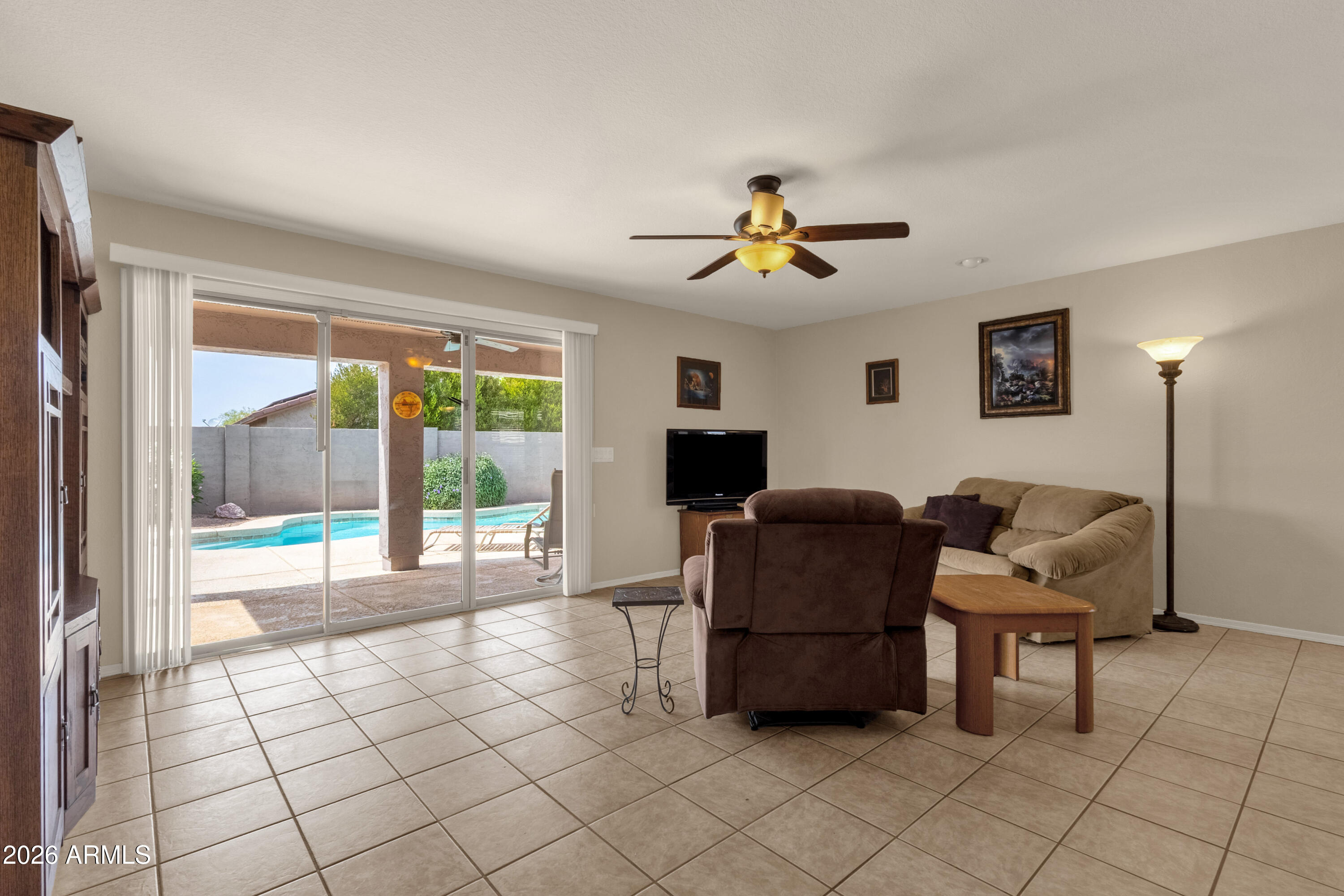 4507 East Gatewood Road Phoenix, AZ 85050 - Photo 17 of 43 Family Room