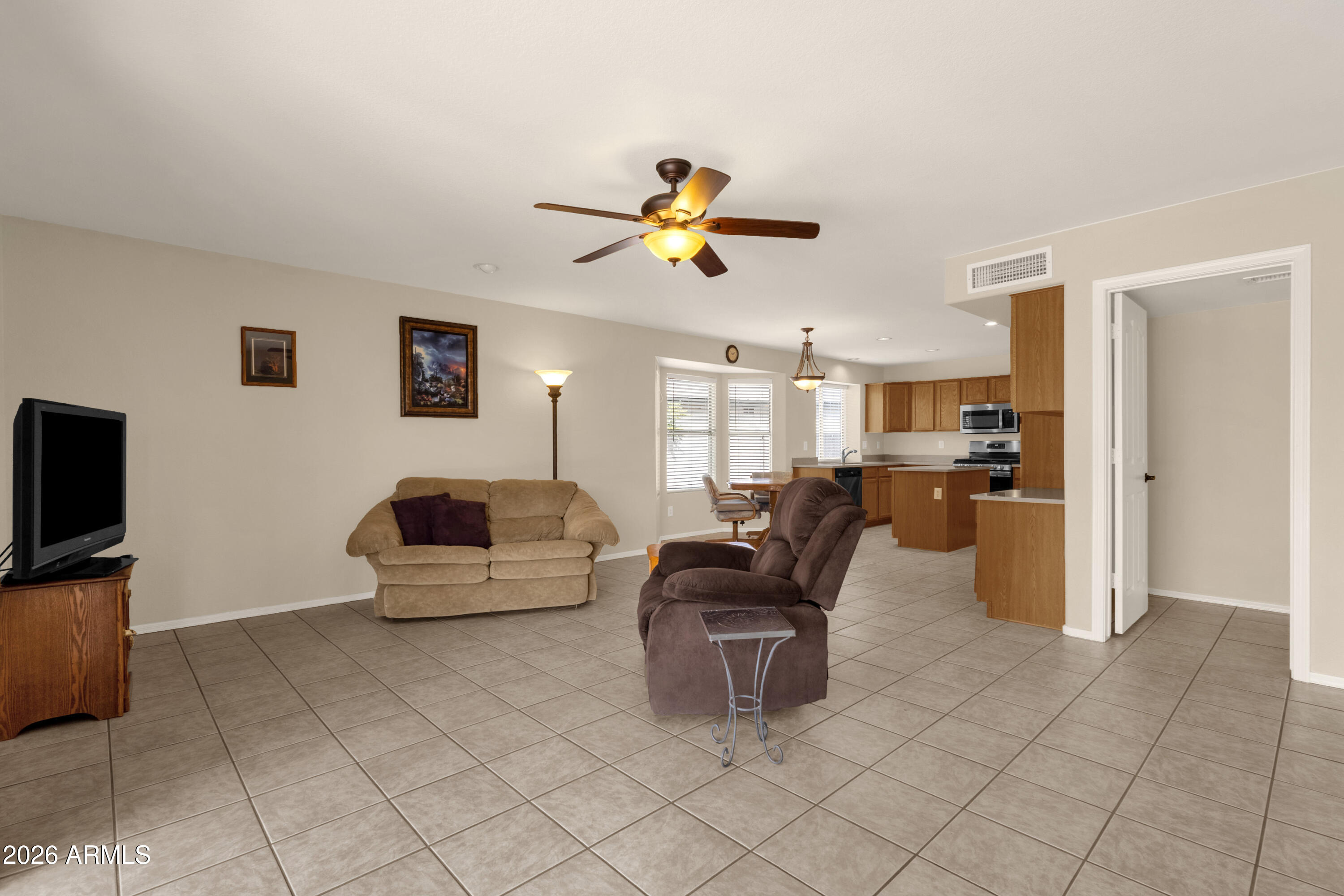 4507 East Gatewood Road Phoenix, AZ 85050 - Photo 18 of 43 Family Room