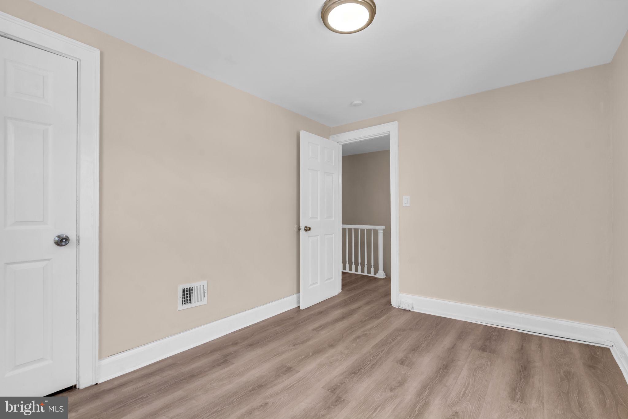 1095 Trent Road Camden, NJ 08104 - Photo 18 of 31