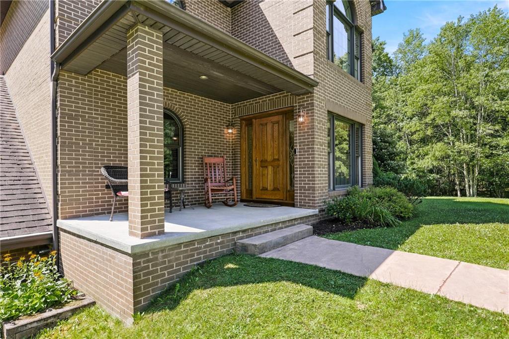 389 Stepping Stone Road Somerset, PA 15501 - Photo 4 of 50