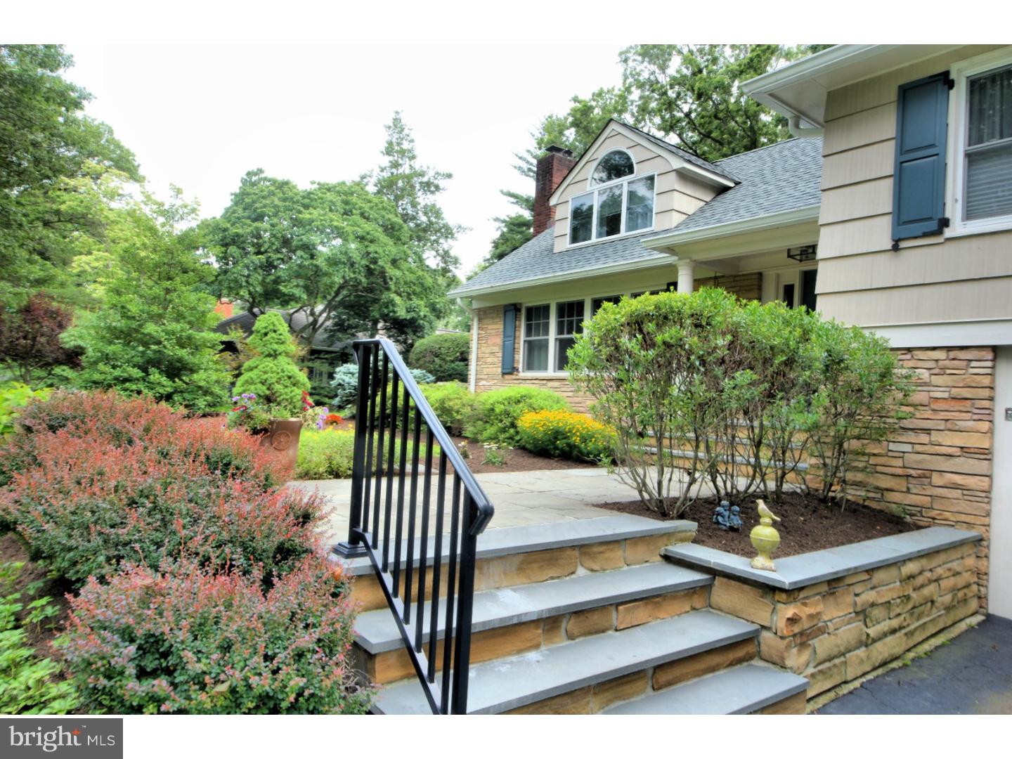 216 King George Road Pennington, NJ 08534 - Photo 2 of 25