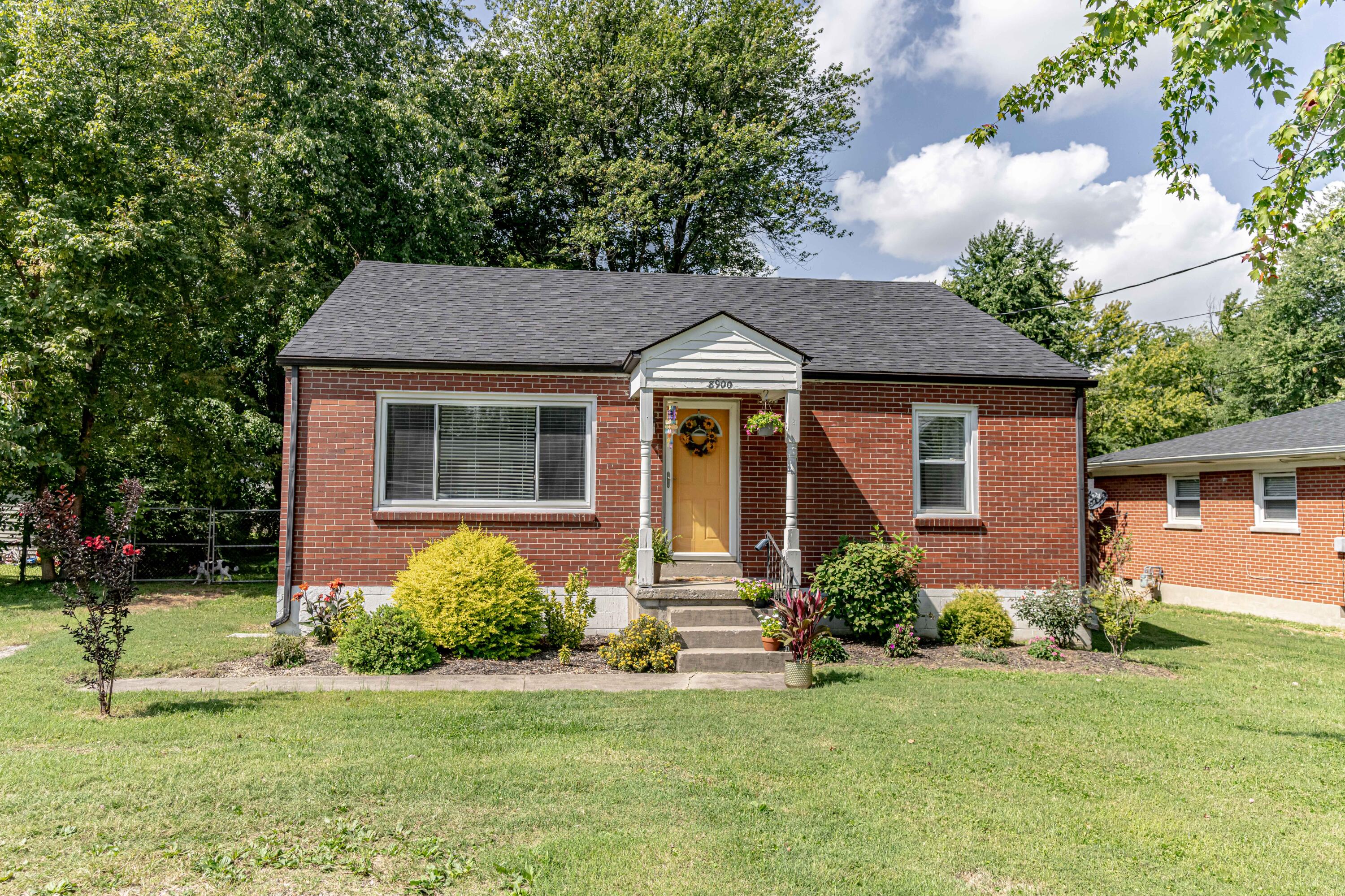 8900 Blue Lick Road Louisville, KY 40219 - Photo 33 of 51 DSC00656