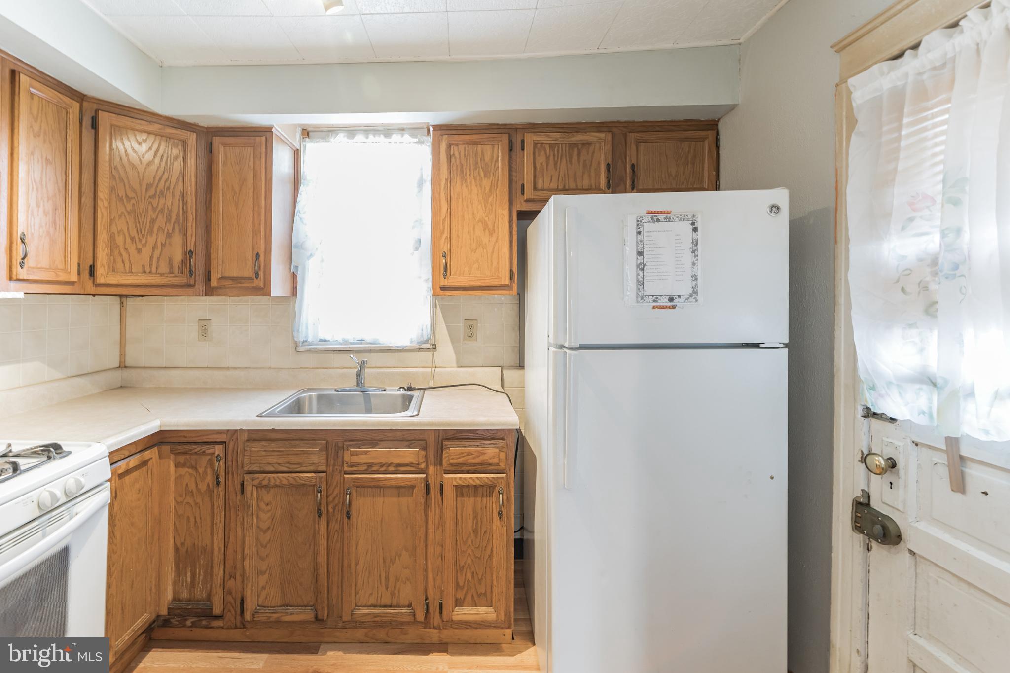 7139 Stockley Road Upper Darby, PA 19082 - Photo 9 of 17 Gallery Image 9
