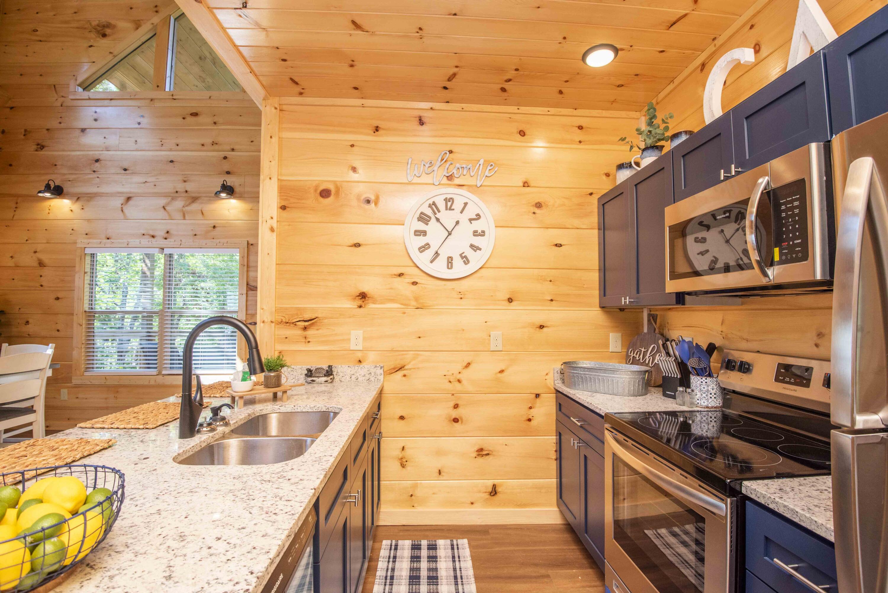 1543 Bear Valley Road Sevierville, TN 37876 - Photo 21 of 55 kitchen 3_1