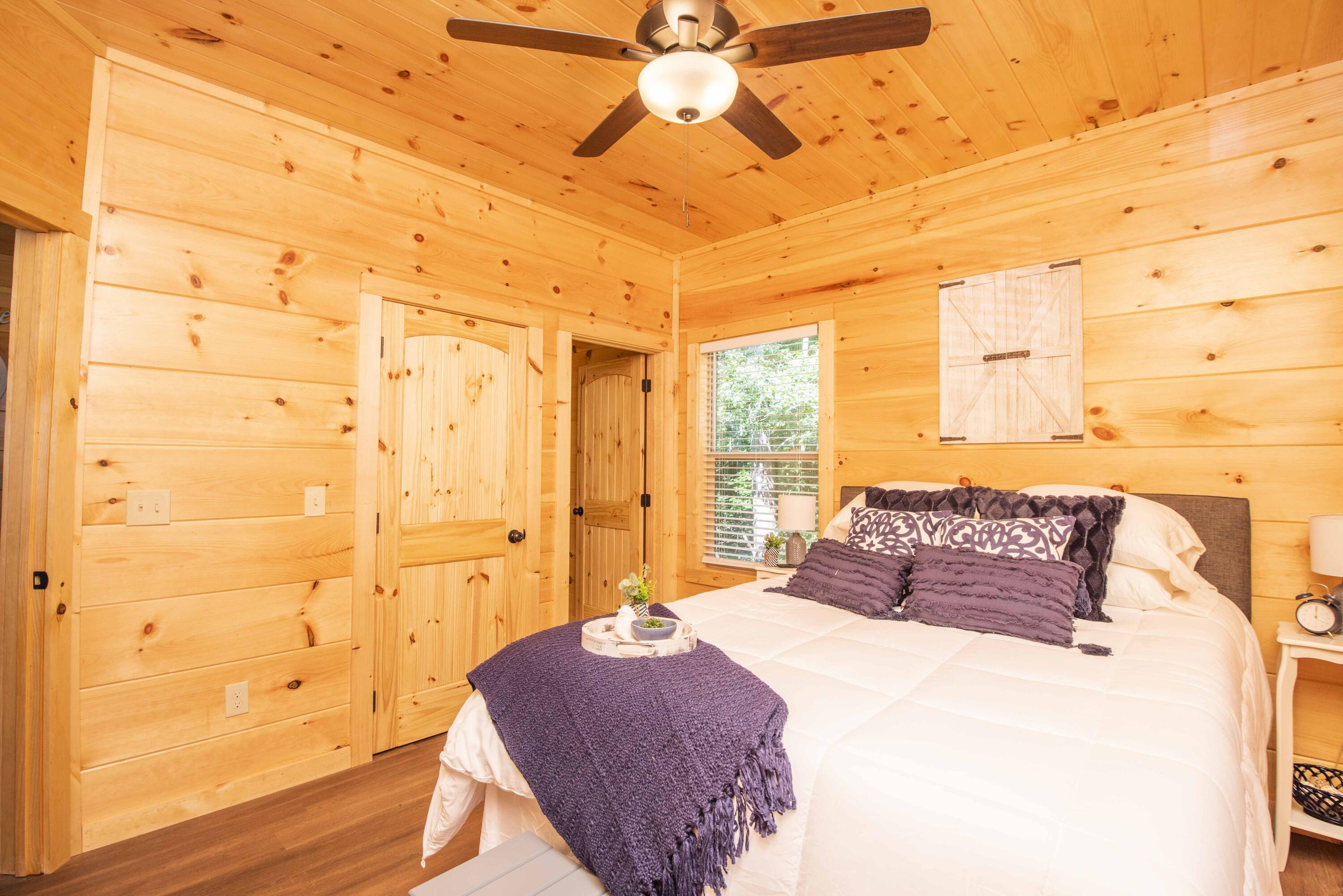 1543 Bear Valley Road Sevierville, TN 37876 - Photo 5 of 55 second bed_1