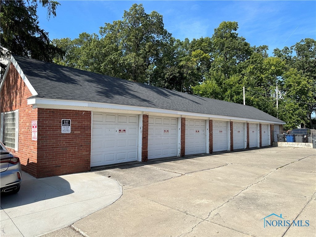 3465 Cheltenham Road Toledo, OH 43606 - Photo 3 of 36 Gallery Image 3