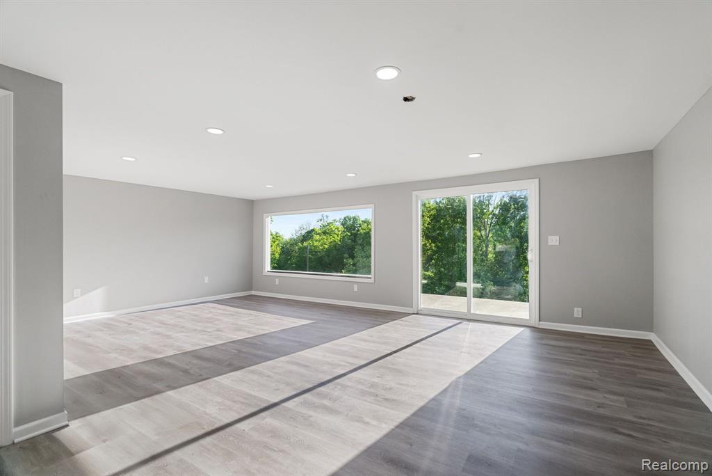 4770 Atkins Road North Street, MI 48049 - Photo 4 of 26
