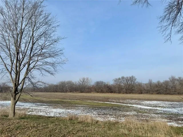 $275,000 | 0 2050th Road, Lawrence, KS 66049