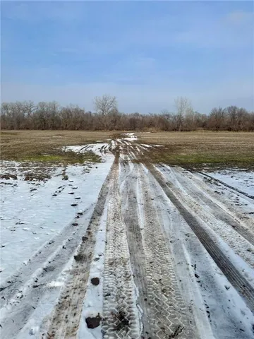 $275,000 | 0 2050th Road, Lawrence, KS 66049