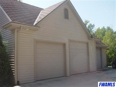3590 North Hickory Road Decatur, IN 46733 - Photo 2 of 6