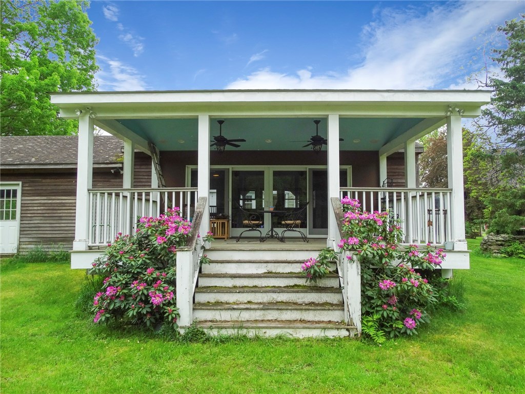 969 Snake Hill Road Glocester, RI 02857 - Photo 16 of 34