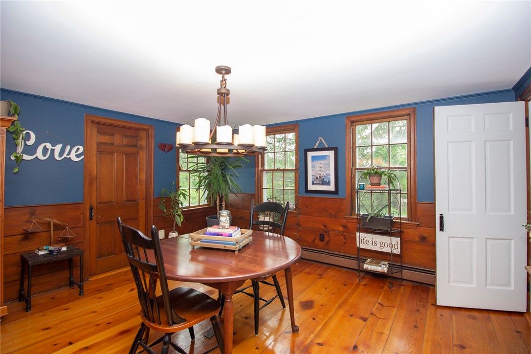 969 Snake Hill Road Glocester, RI 02857 - Photo 20 of 34