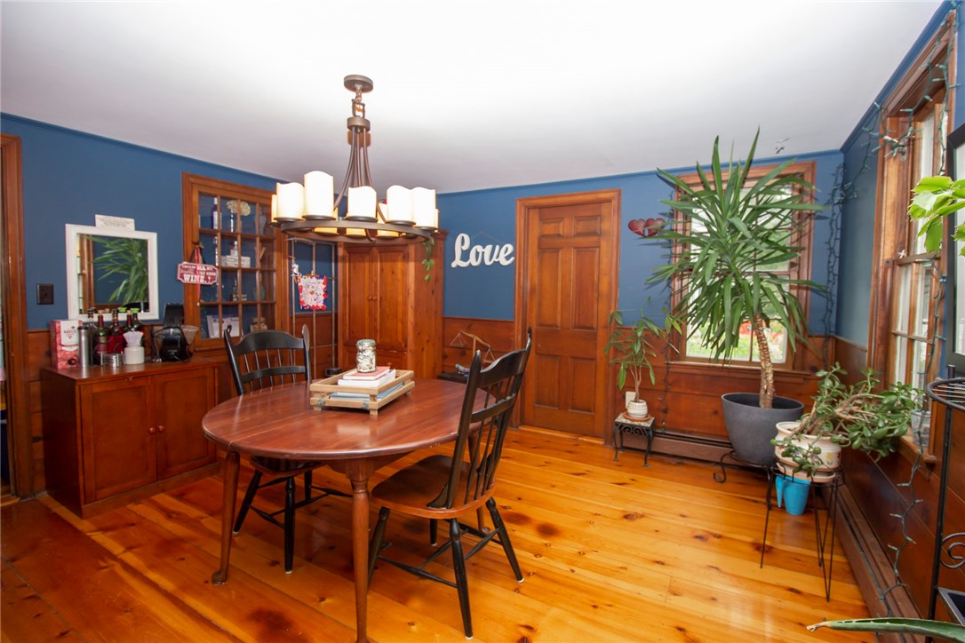 969 Snake Hill Road Glocester, RI 02857 - Photo 21 of 34