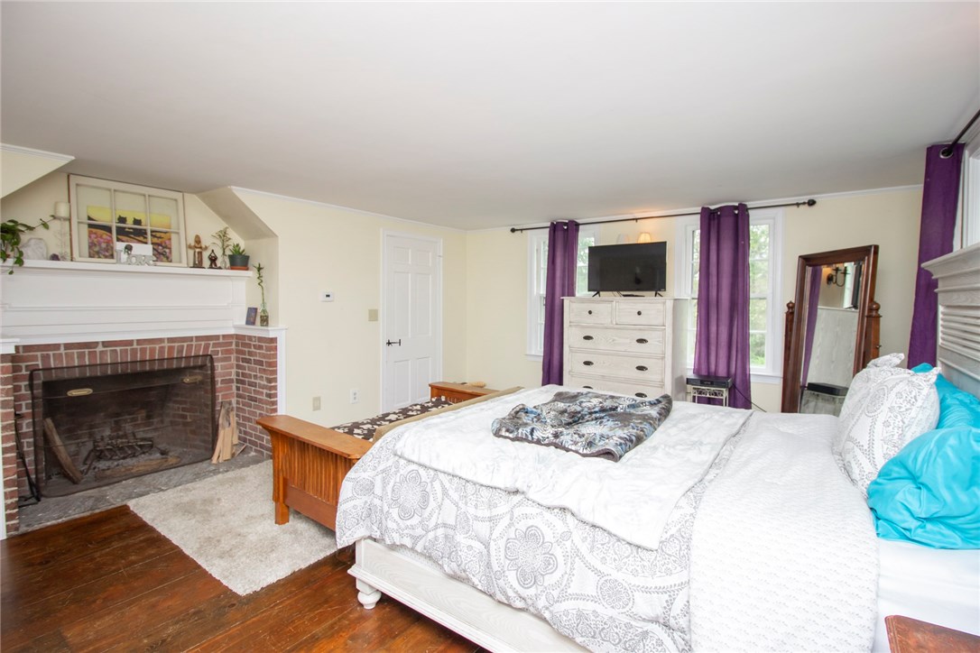 969 Snake Hill Road Glocester, RI 02857 - Photo 33 of 34