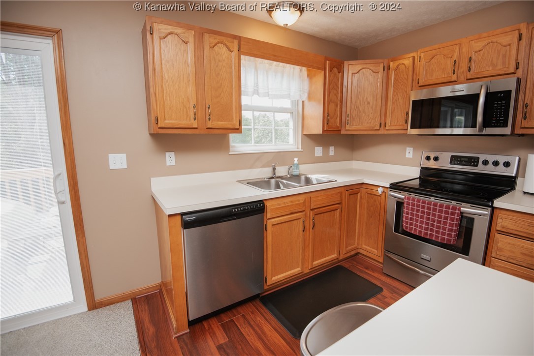 41 Oakvale Road Hurricane, WV 25526 - Photo 9 of 29 Gallery Image 9