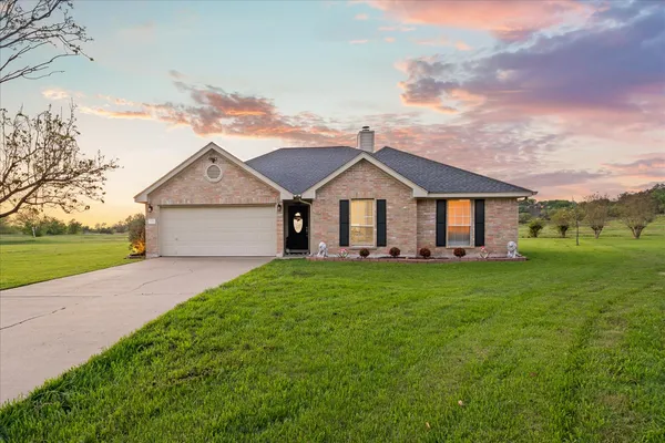 $409,000 | 125 Fairway Court, Bastrop, TX 78602